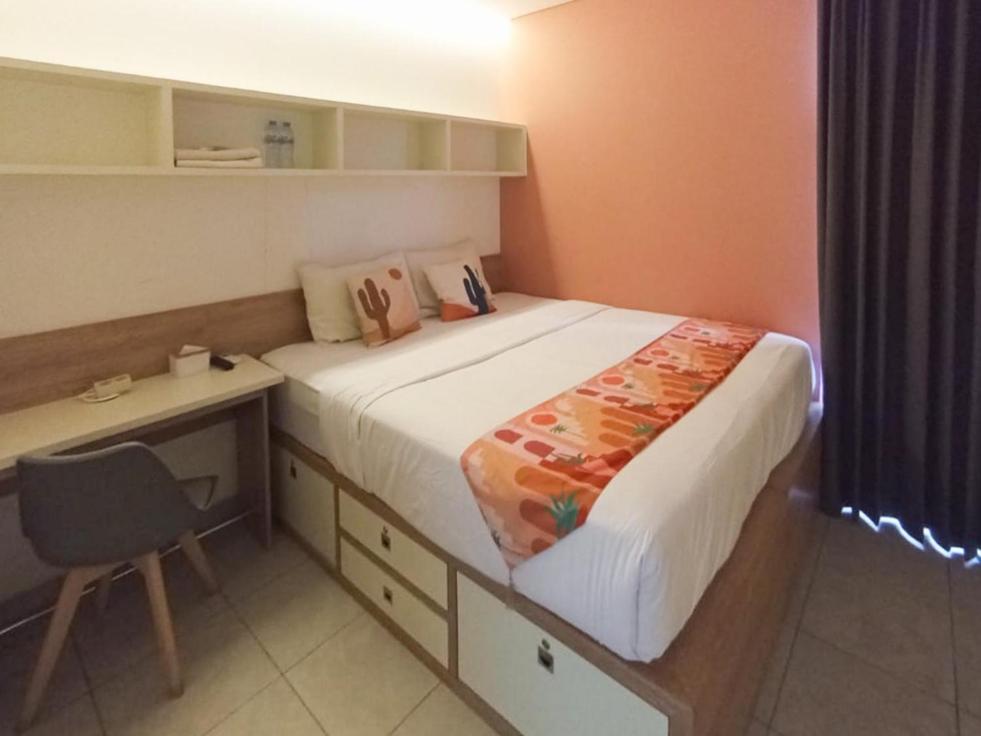 Ofo Kost Premium Kampung Inggris Pare Syariah Mitra Reddoorz Hotell Exteriör bild