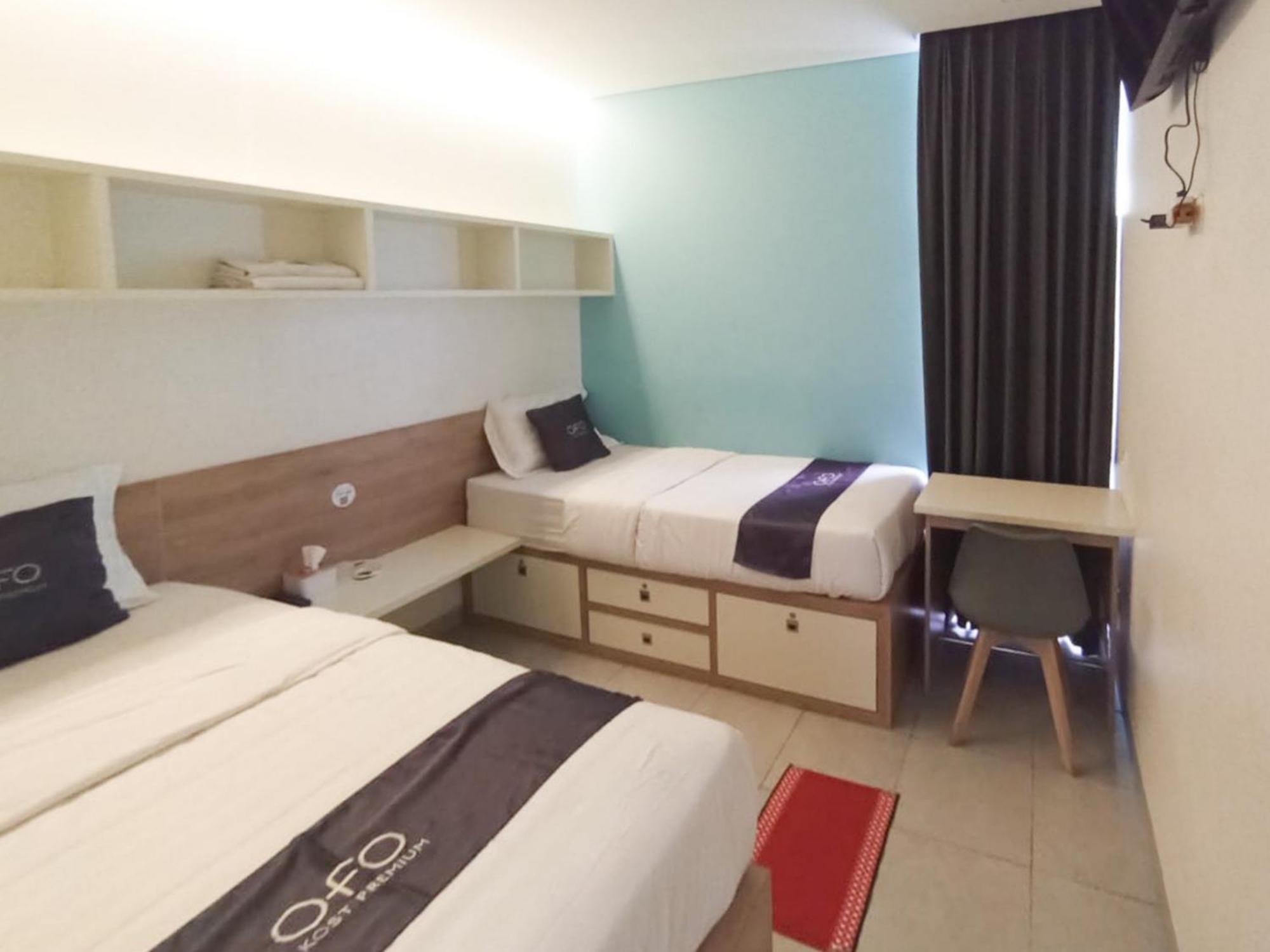 Ofo Kost Premium Kampung Inggris Pare Syariah Mitra Reddoorz Hotell Exteriör bild