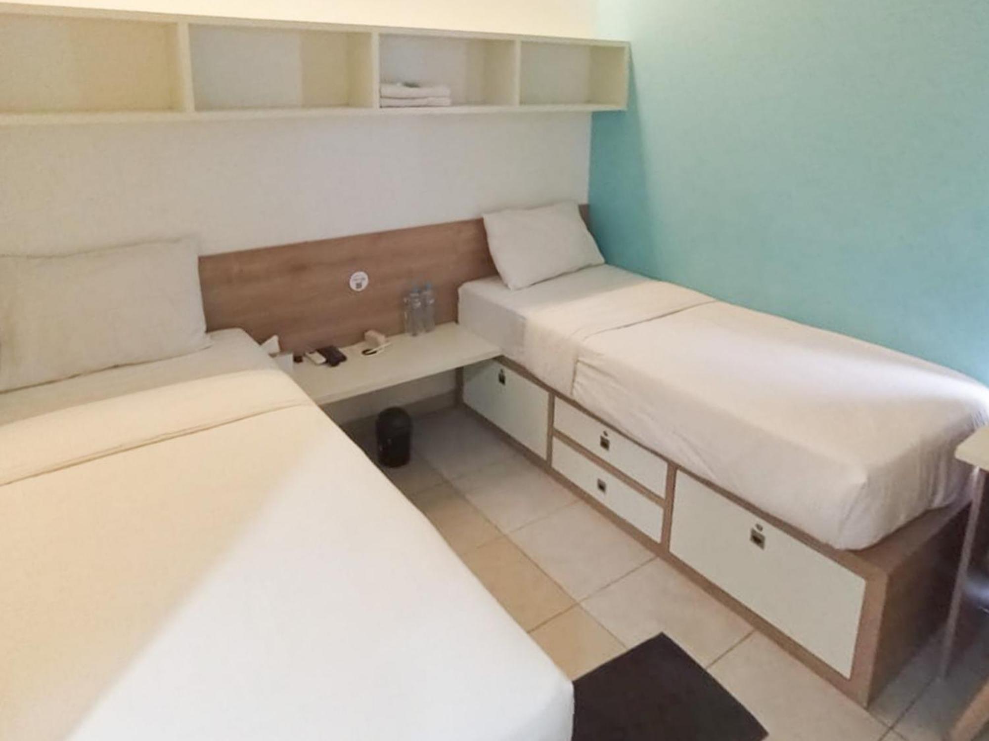 Ofo Kost Premium Kampung Inggris Pare Syariah Mitra Reddoorz Hotell Exteriör bild